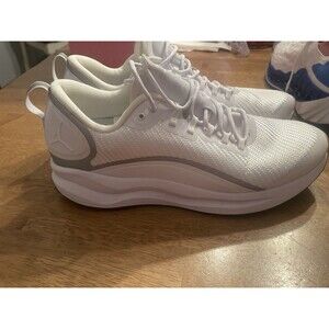Size 10 - Jordan Zoom Tenacity AH8111-115